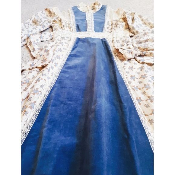 SOLD - Picture 2 of 7